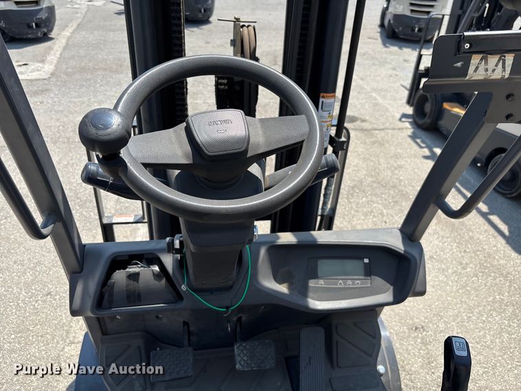 image for item YA0740 Crown CGC20SC-9 forklift