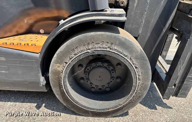 image for item YA0740 Crown CGC20SC-9 forklift