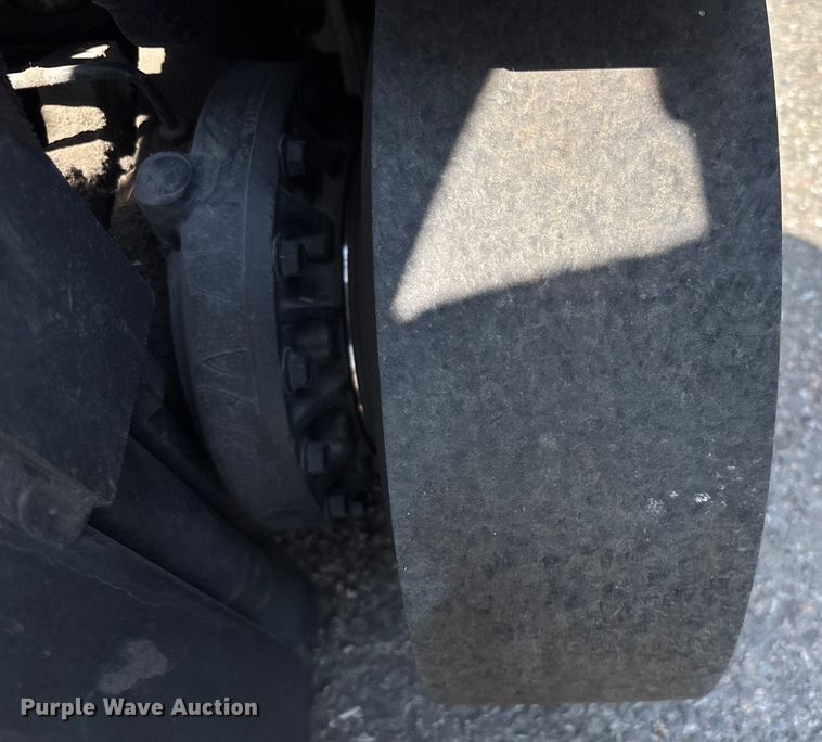 image for item YA0741 Crown CGC20SC-9 forklift