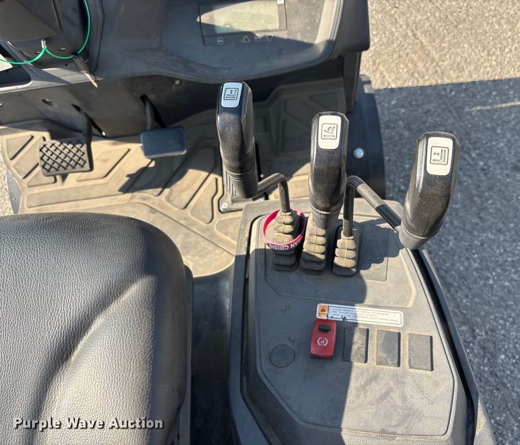 image for item YA0742 Crown CG020SC-9 forklift