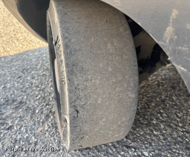 image for item YA0742 Crown CG020SC-9 forklift