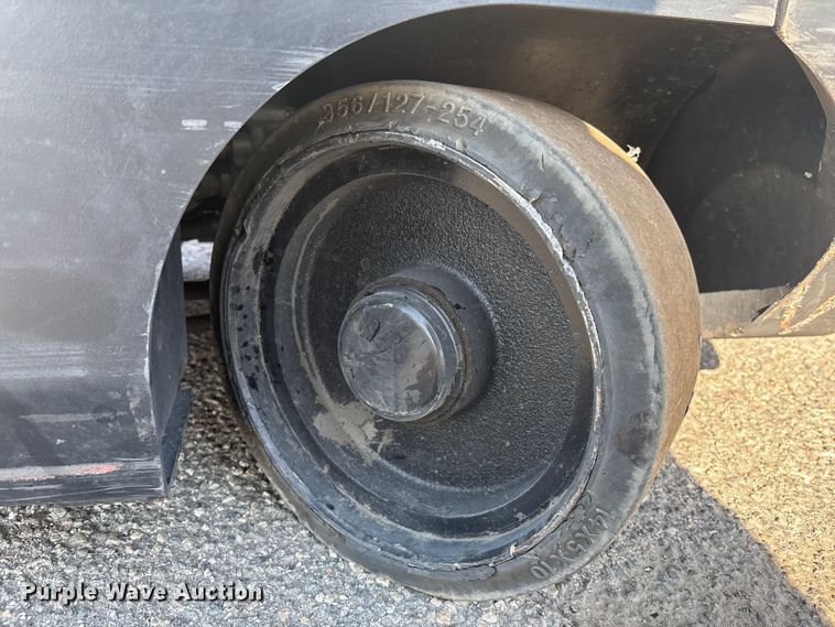 image for item YA0742 Crown CG020SC-9 forklift