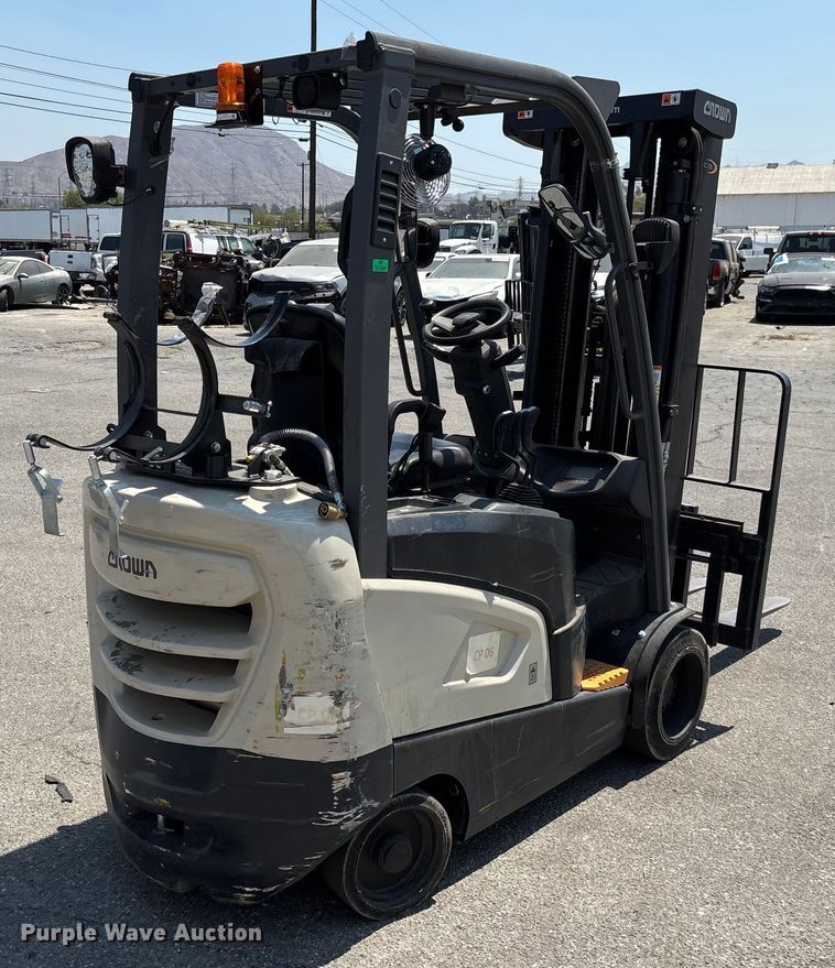image for item YA0743 Crown CG020SC-9 forklift