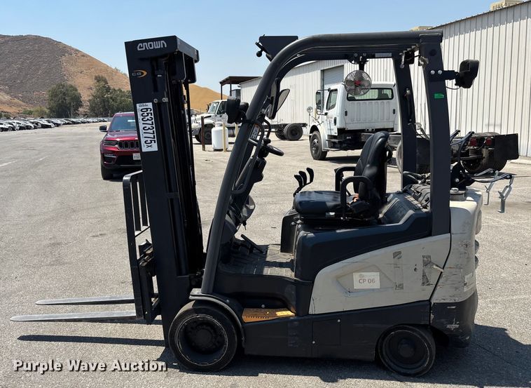 image for item YA0743 Crown CG020SC-9 forklift