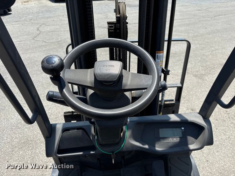 image for item YA0743 Crown CG020SC-9 forklift