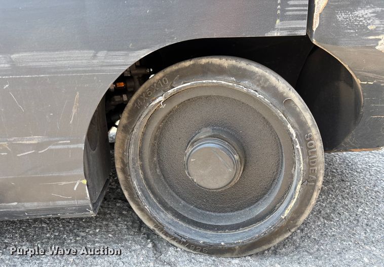 image for item YA0743 Crown CG020SC-9 forklift