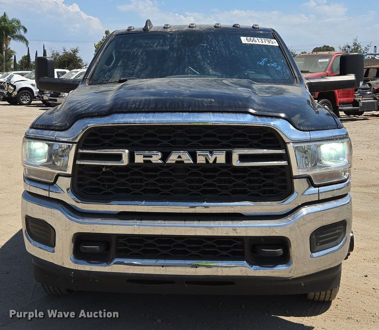 image for item YA0780 2022 RAM 3500 pickup truck cab and chassis