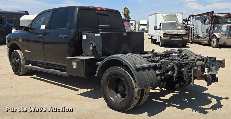 image for item YA0780 2022 RAM 3500 pickup truck cab and chassis