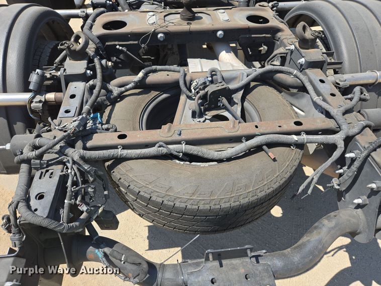 image for item YA0780 2022 RAM 3500 pickup truck cab and chassis