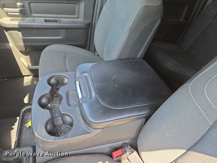 image for item YA0780 2022 RAM 3500 pickup truck cab and chassis