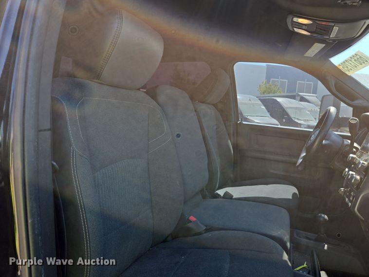 image for item YA0780 2022 RAM 3500 pickup truck cab and chassis