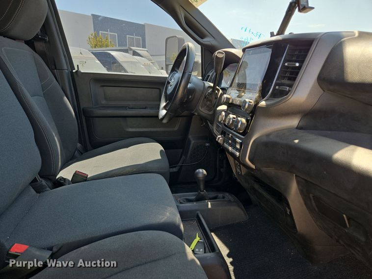 image for item YA0780 2022 RAM 3500 pickup truck cab and chassis