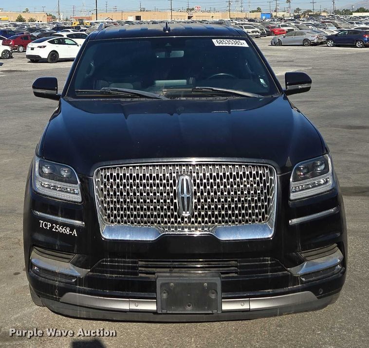 image for item YA0871 2020 Lincoln  Navigator L SUV