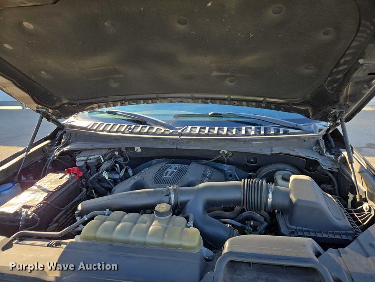 image for item YA0871 2020 Lincoln  Navigator L SUV