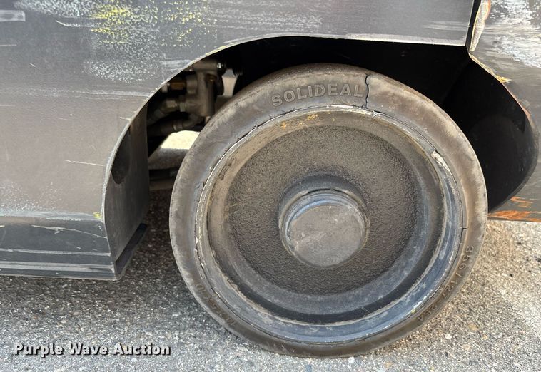 image for item YA0945 Crown CGC20SC-9 forklift