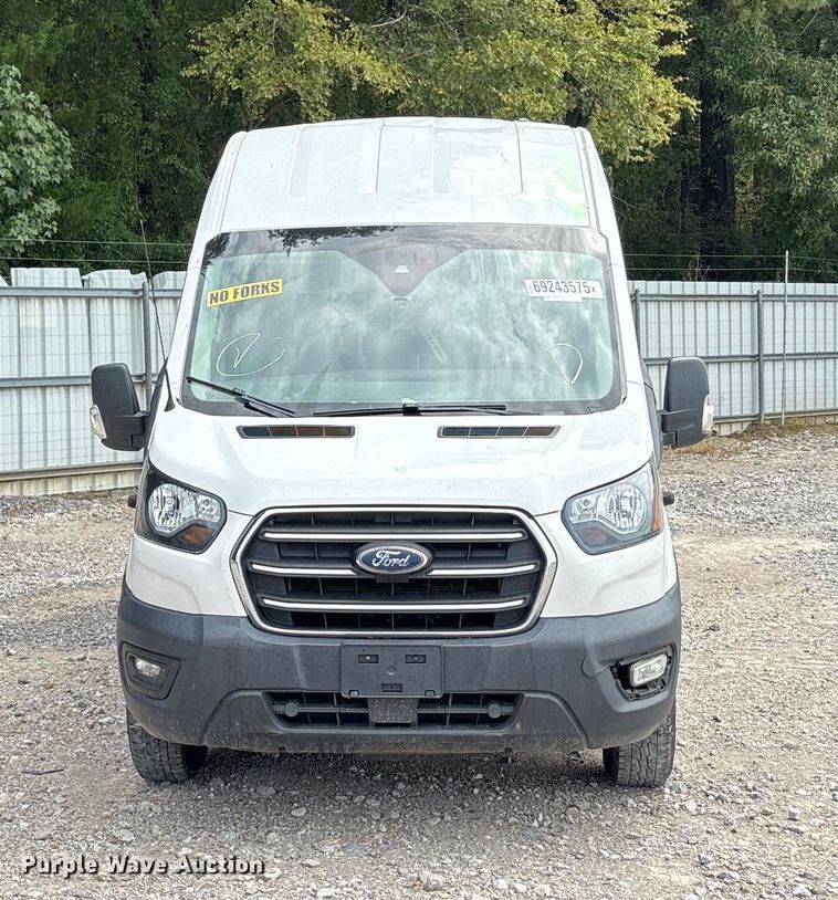 image for item YA0946 2020 Ford Transit 350 van