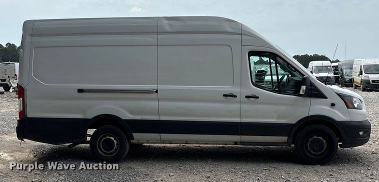 image for item YA0946 2020 Ford Transit 350 van