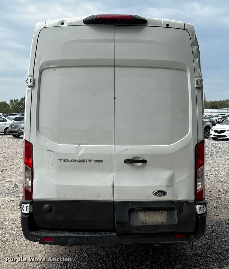 image for item YA0946 2020 Ford Transit 350 van