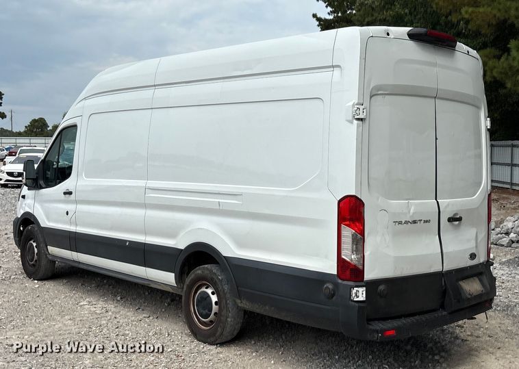 image for item YA0946 2020 Ford Transit 350 van