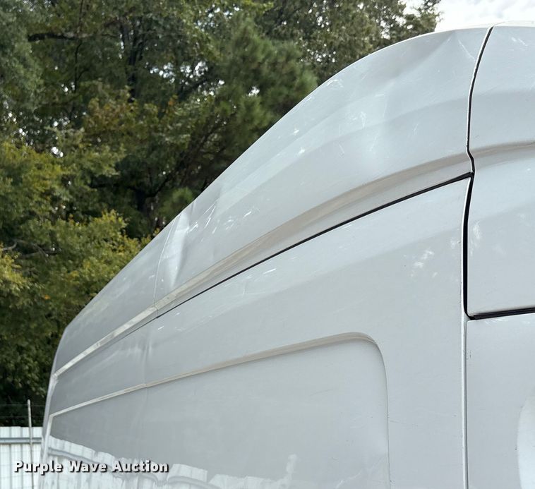 image for item YA0946 2020 Ford Transit 350 van