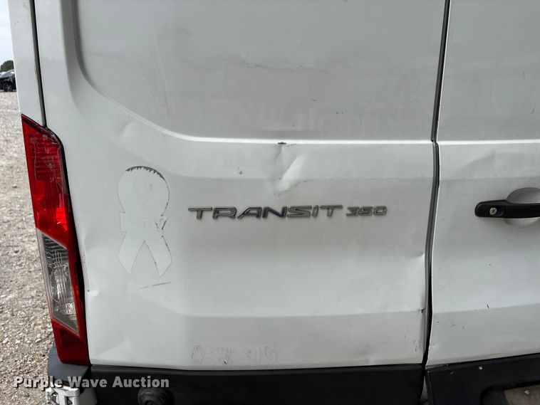 image for item YA0946 2020 Ford Transit 350 van