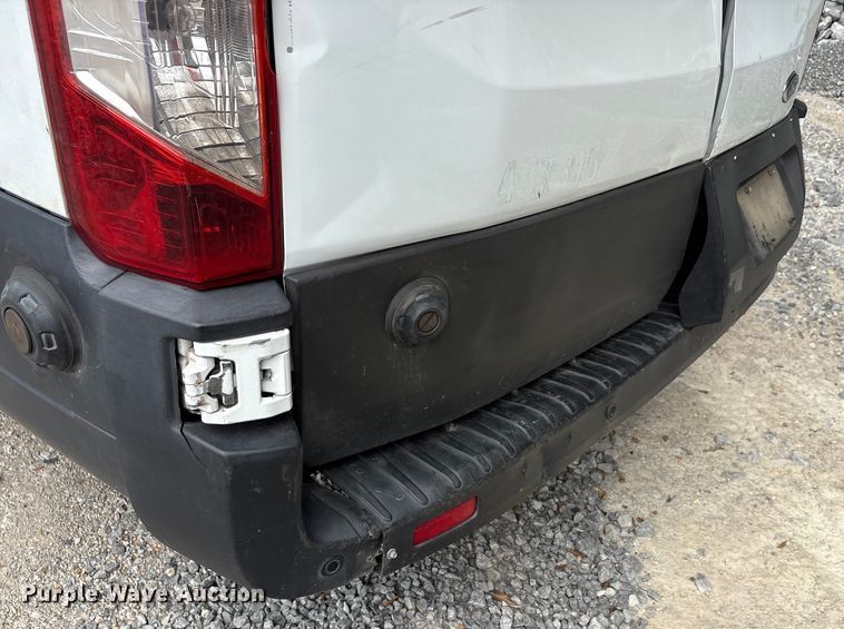 image for item YA0946 2020 Ford Transit 350 van