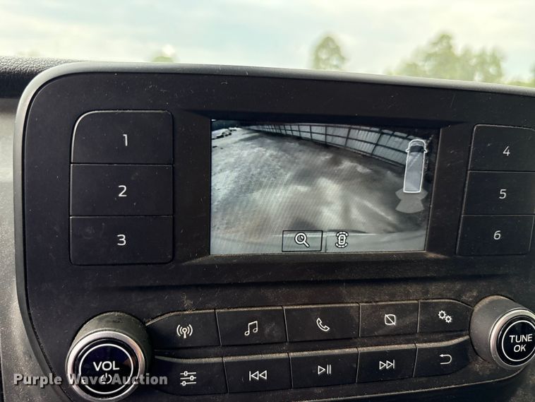 image for item YA0946 2020 Ford Transit 350 van