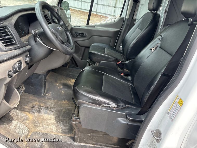 image for item YA0946 2020 Ford Transit 350 van