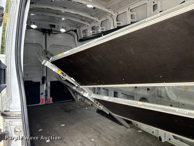 image for item YA0946 2020 Ford Transit 350 van