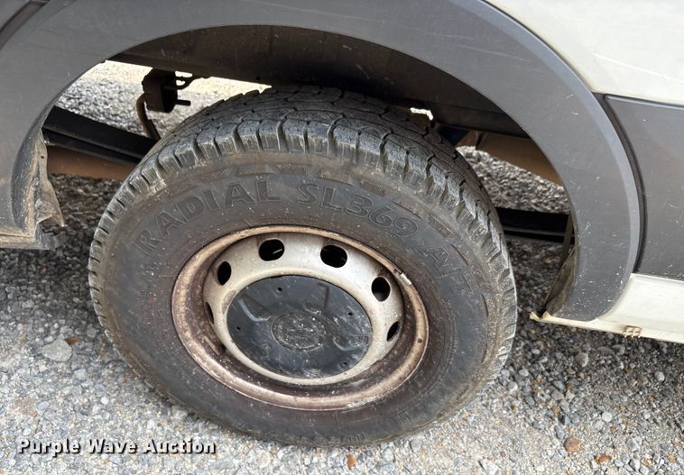 image for item YA0946 2020 Ford Transit 350 van