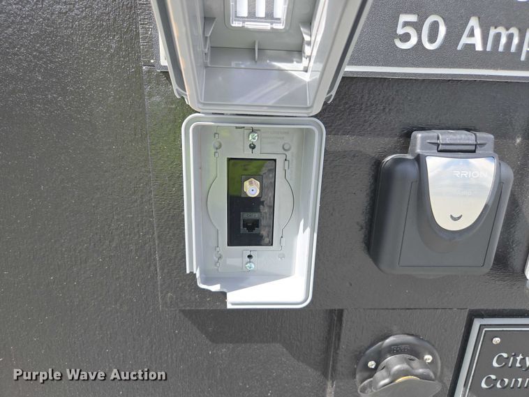 image for item YA1094 2025 Movable Roots mobile office