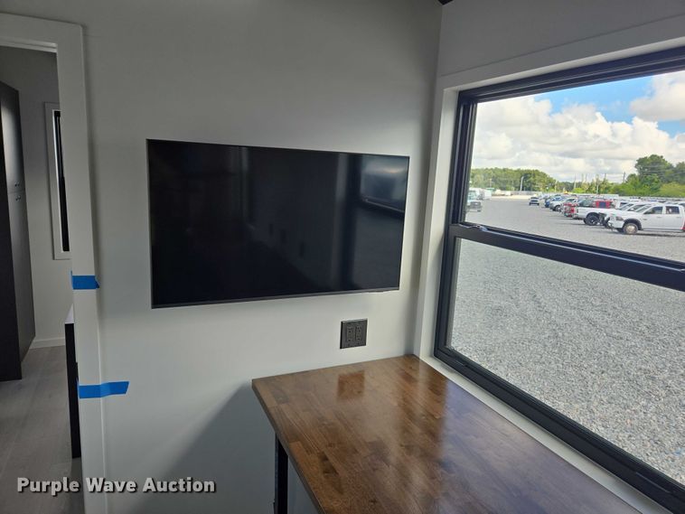 image for item YA1094 2025 Movable Roots mobile office