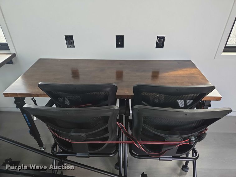 image for item YA1094 2025 Movable Roots mobile office