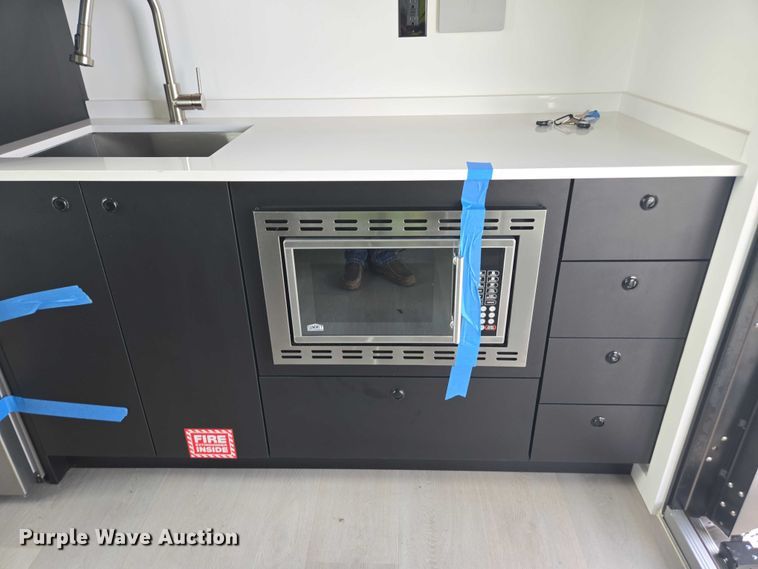 image for item YA1094 2025 Movable Roots mobile office