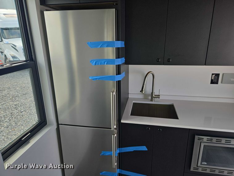 image for item YA1094 2025 Movable Roots mobile office