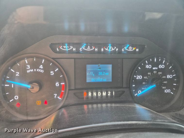 image for item YA1095 2019 Ford F250 XL Super Duty Crew Cab pickup truck