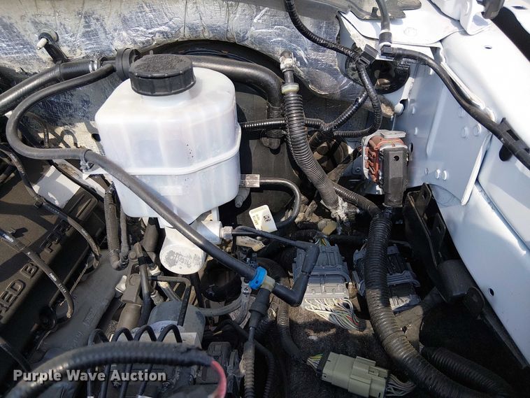 image for item YA1095 2019 Ford F250 XL Super Duty Crew Cab pickup truck