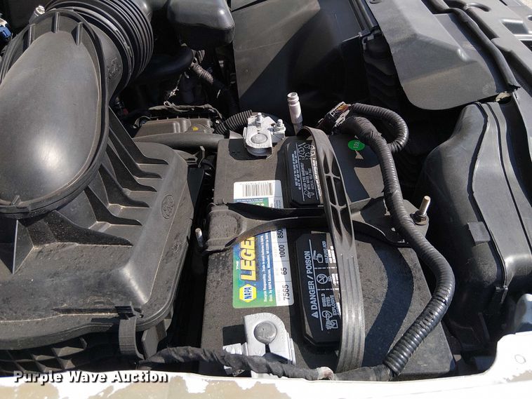 image for item YA1095 2019 Ford F250 XL Super Duty Crew Cab pickup truck