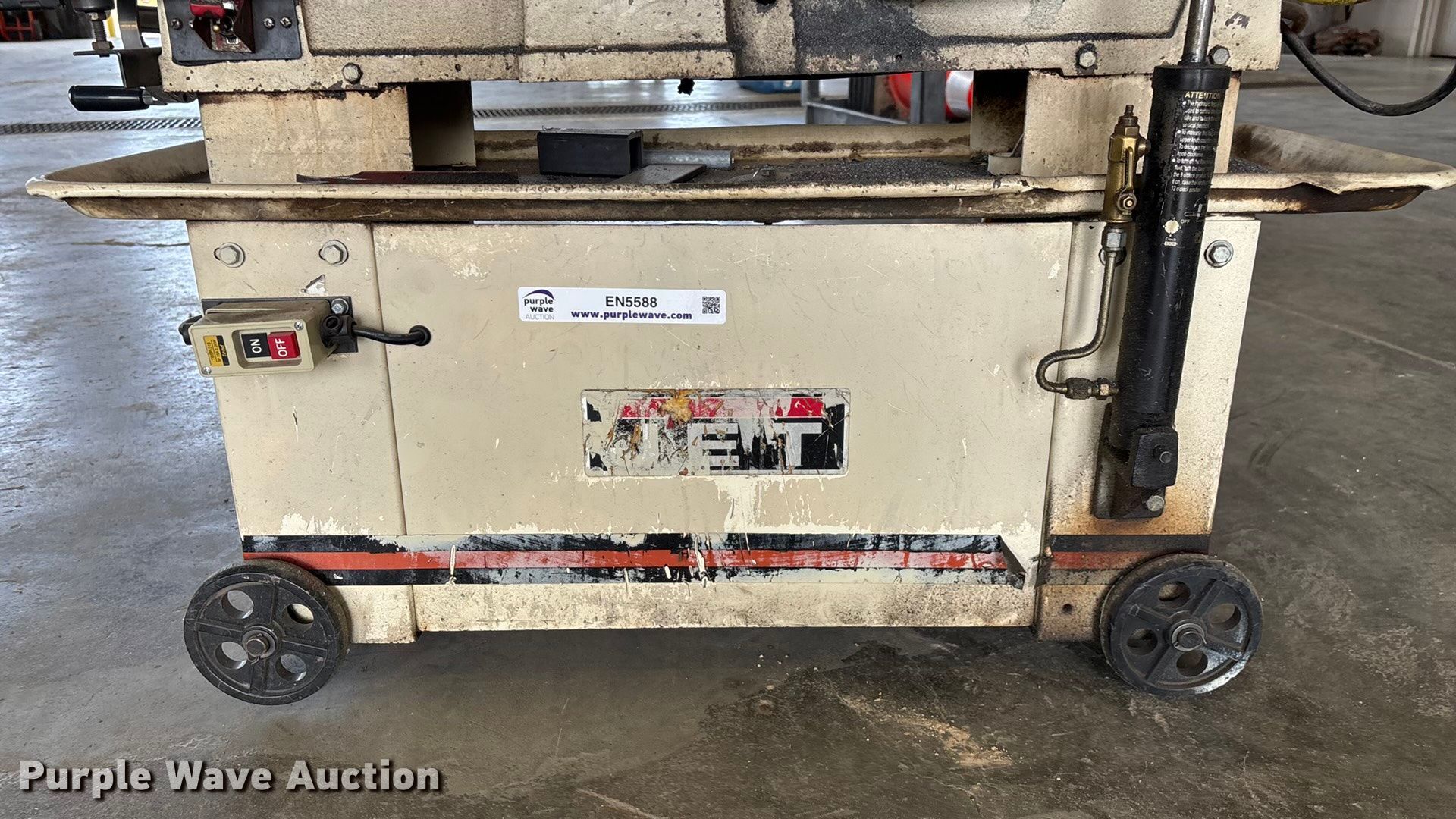 Jet HVBS-7MW horizontal bandsaw in Lebanon, MO | Item EN5588 for sale ...