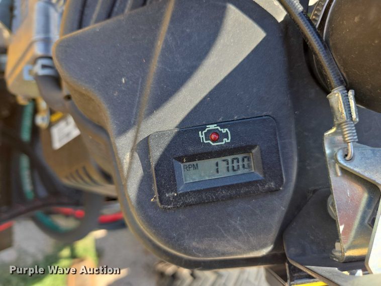 image for item DE2197 2020 Vermeer SC382 stump grinder