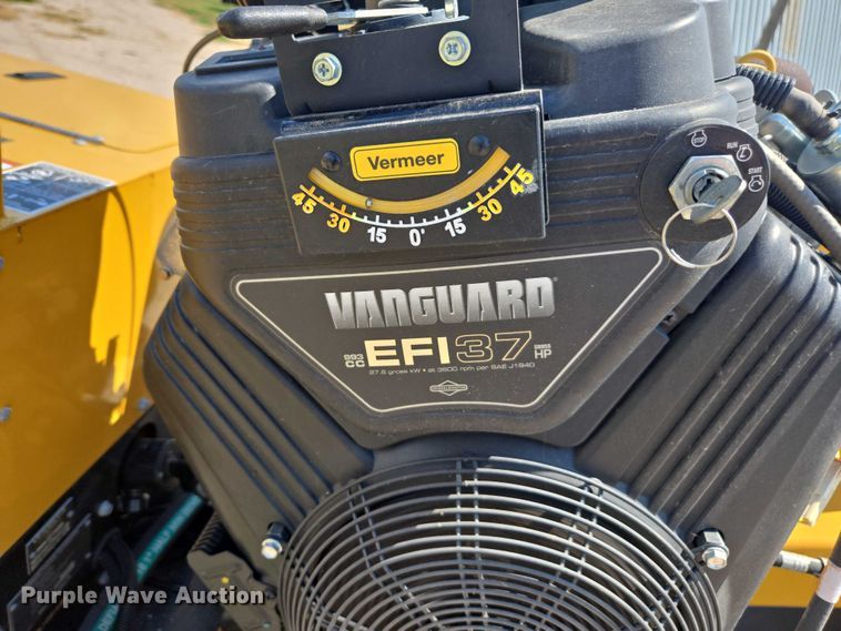 image for item DE2197 2020 Vermeer SC382 stump grinder