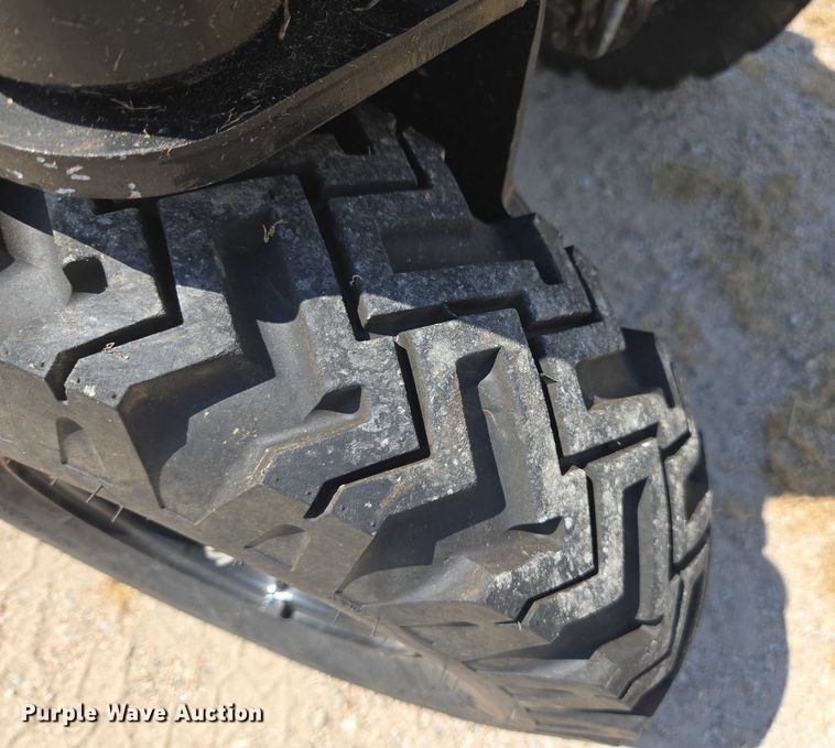 image for item DE2197 2020 Vermeer SC382 stump grinder