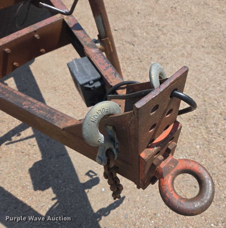 image for item DE2197 2020 Vermeer SC382 stump grinder