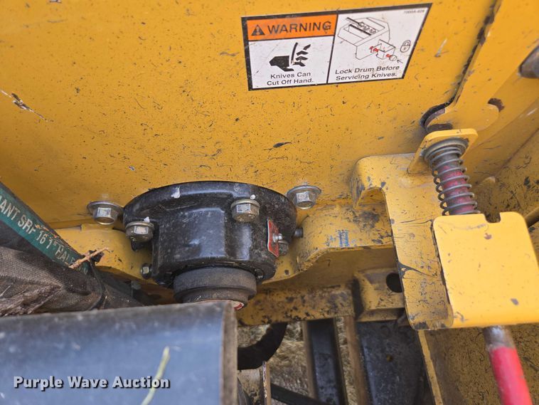 image for item DE2199 2011 Vermeer BC1500 wood chipper