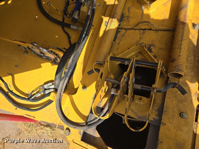 image for item DE2199 2011 Vermeer BC1500 wood chipper