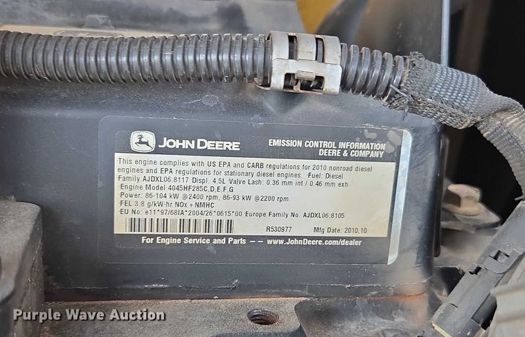 image for item DE2199 2011 Vermeer BC1500 wood chipper