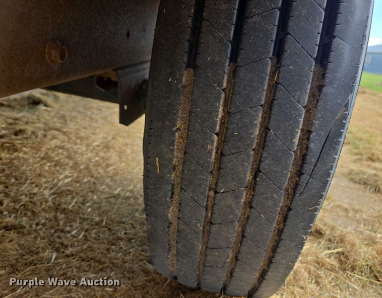 image for item DE2199 2011 Vermeer BC1500 wood chipper