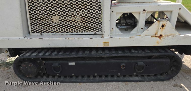 image for item DE2200 2007 SDP EZ Reach SST40 boom lift