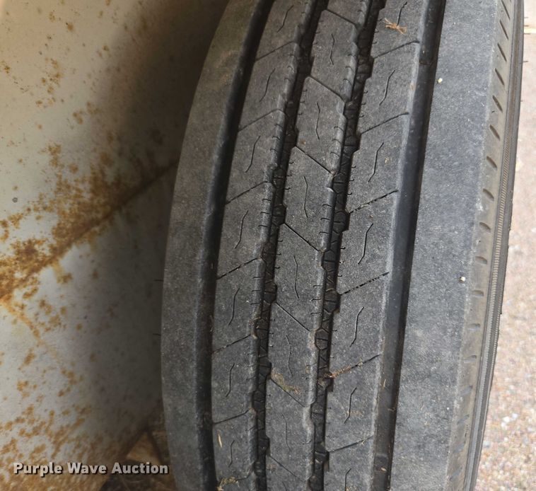 image for item DE2200 2007 SDP EZ Reach SST40 boom lift