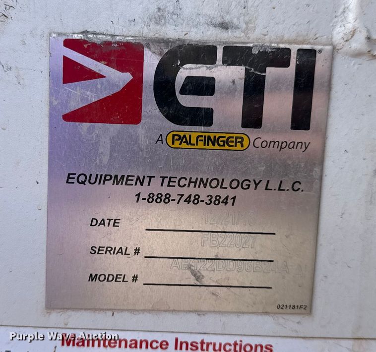 image for item DJ7783 2019 Ford F550 Super Duty XLT SuperCab bucket truck